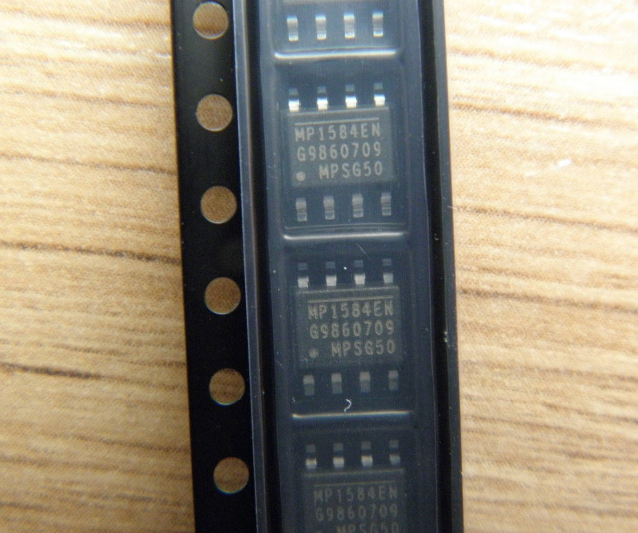 

Микросхема MP1584EN