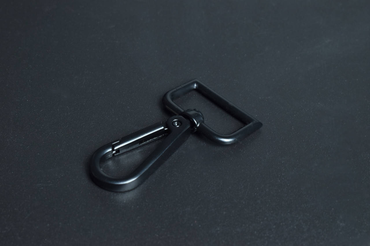 

Карабин 26 мм, черный