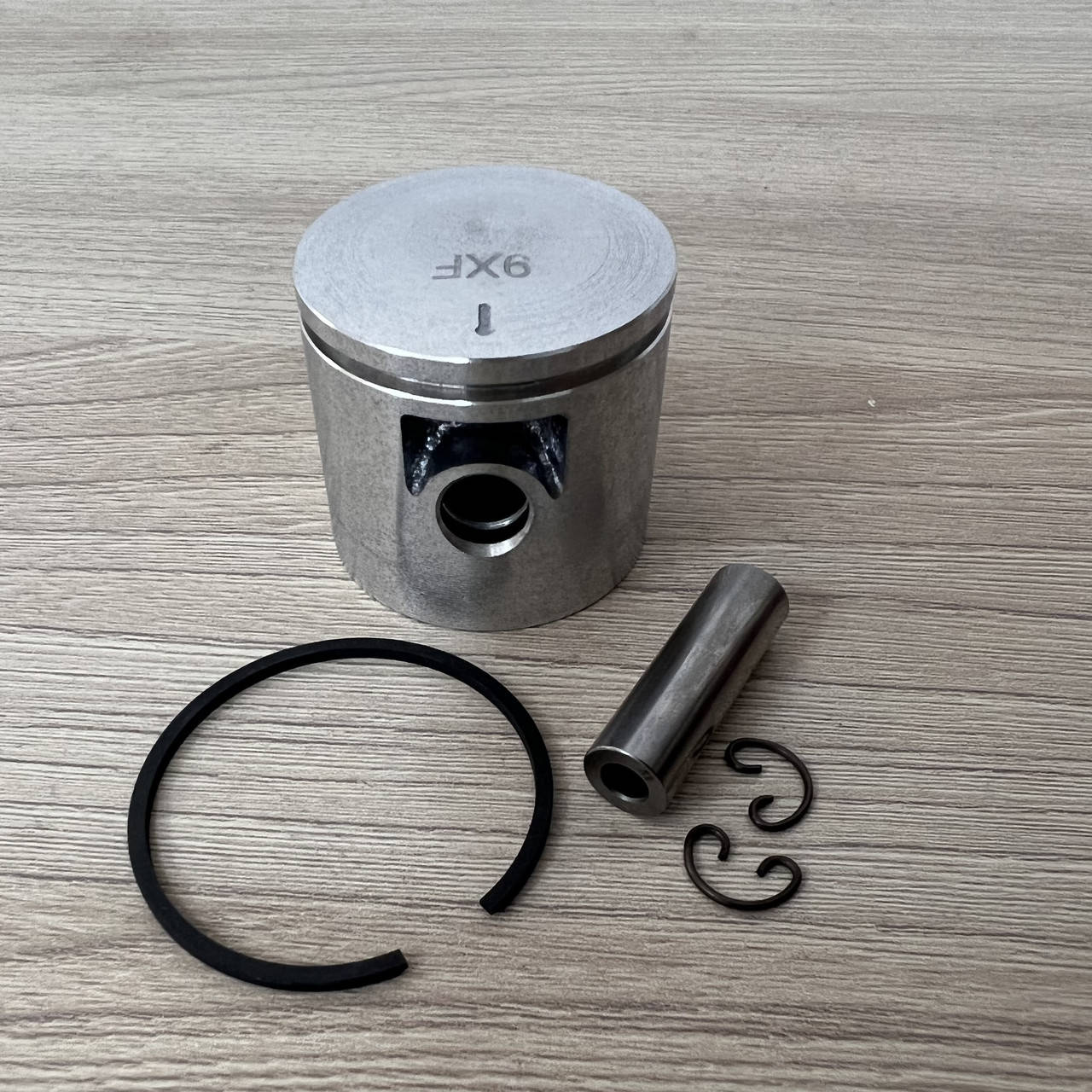 

Поршень Oleo-Mac Sparta 25.250T, EFCO Stark 25