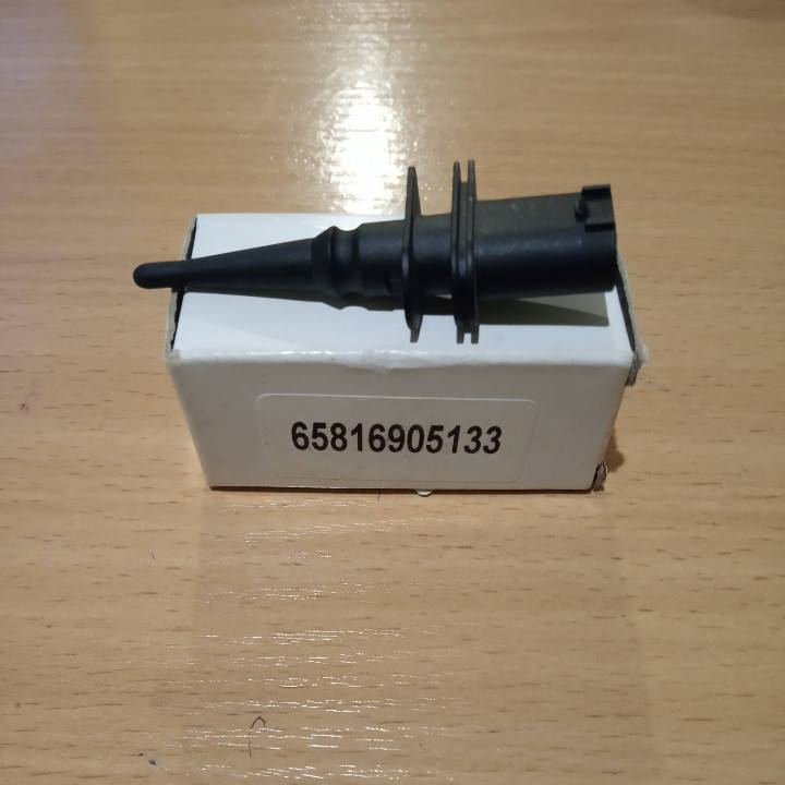 

Датчик температуры наружного воздуха BMW е39 е60 е53 е65 e70 f10 E83 E90 X5 65816905133