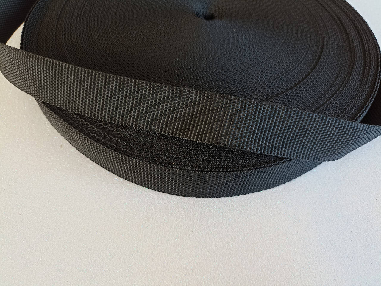 

Стропа сумочная ременная 2,5см черная, Черный