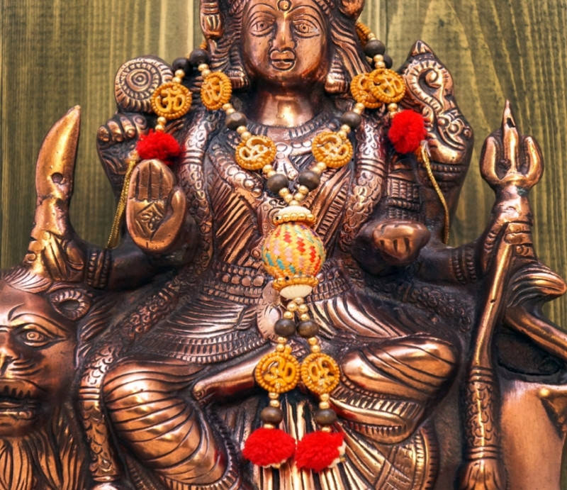 

Гирлянда для статуэток божеств ОМ