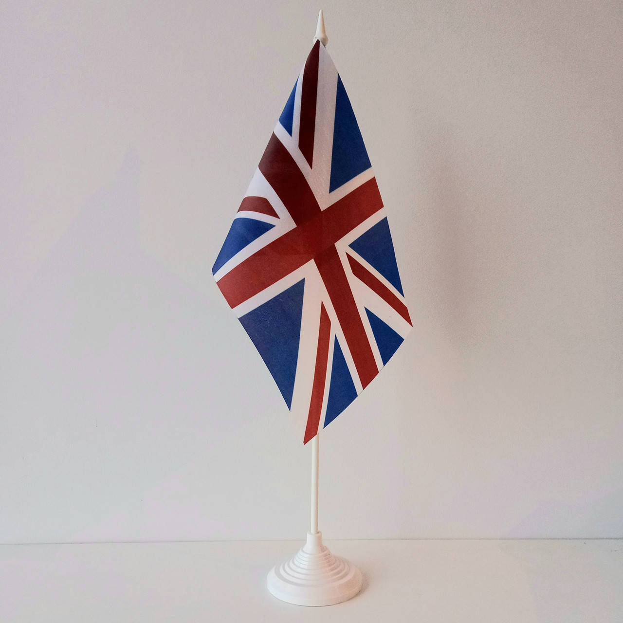

Флажок (прапорець) Великобритании на подставке , полиэстер , 14*23 см.