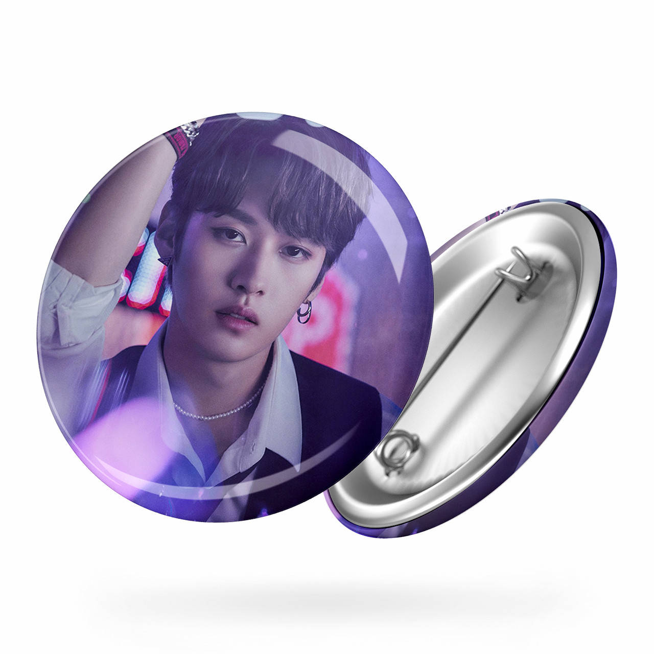 

Значок Stray Kids 39 Lee Know