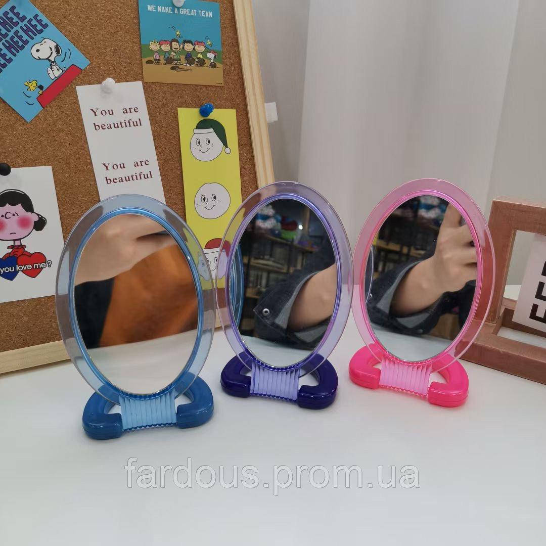 

Зеркало настольное для макияжа овальное. Розовое