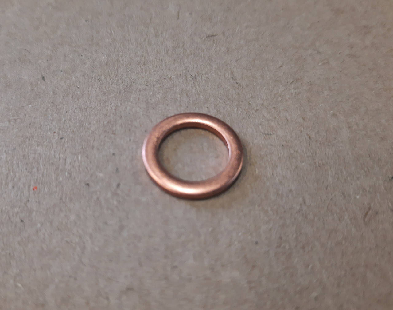 

Шайба обратки ЯМЗ 10х14х1,5 медь 312482-П34