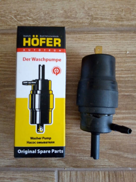 

Насос омывателя стёкол на Ваз 2108, 2110,1118,2170,2123,Газ 3110,3302 Hofer