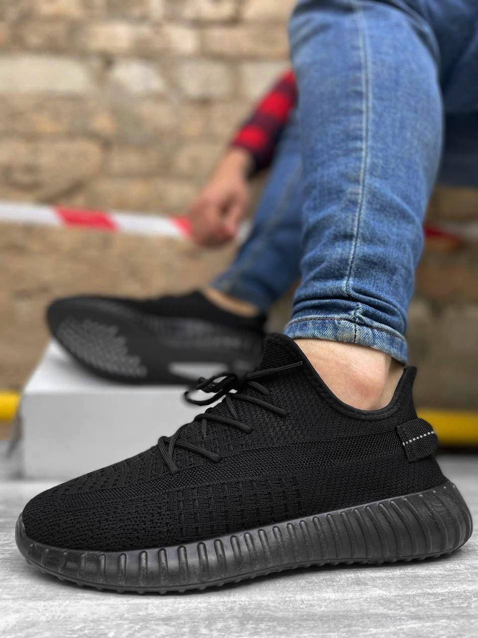 

Є відправки! стильні чоловічі кросівки yeezy boost 40-45