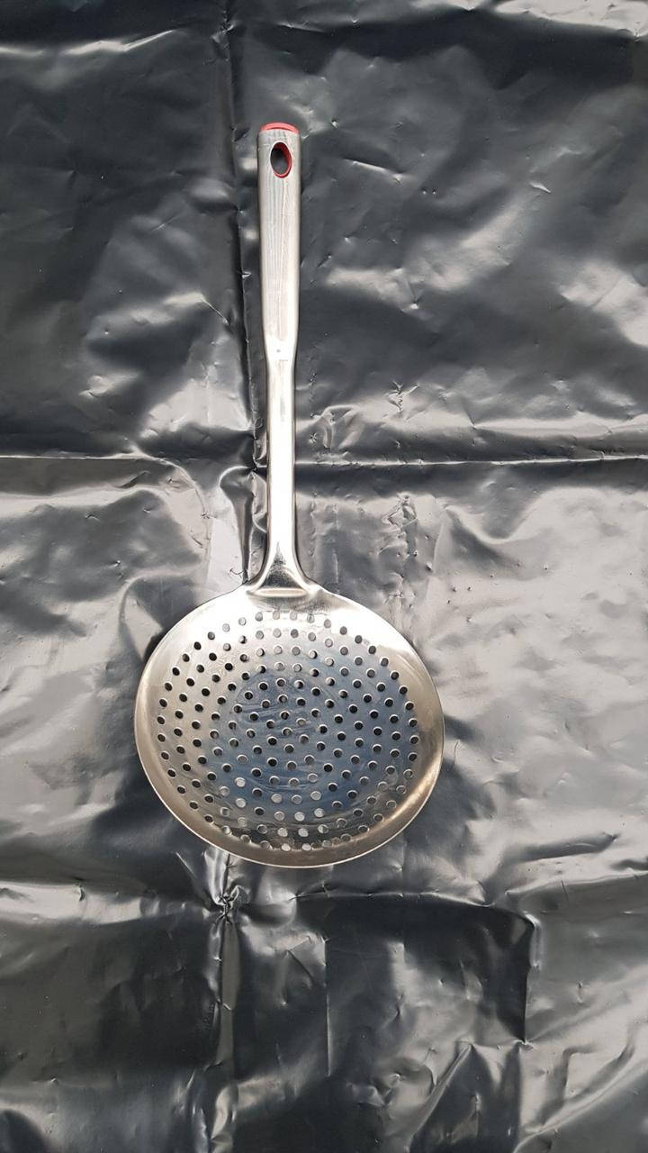 

Шумовка из нержавейки