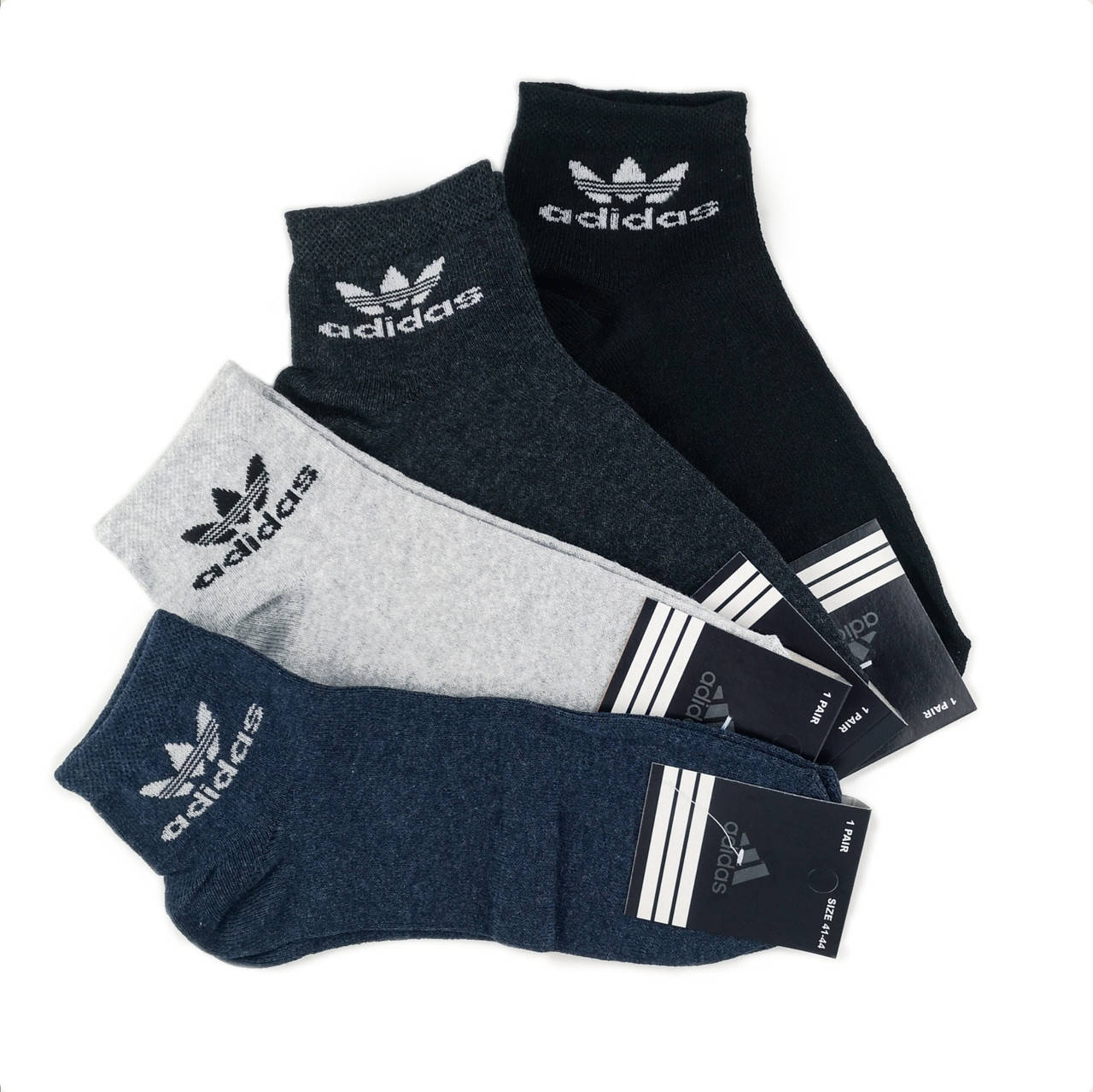 

Короткие спортивные мужские носки Adidas