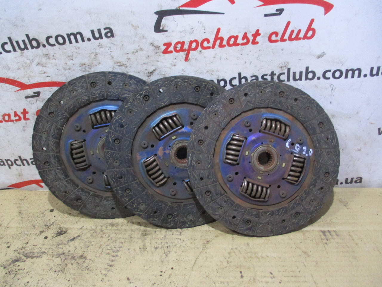 

Диск сцепления 2.0 MN168250 9917213 Lancer 9 Mitsubishi