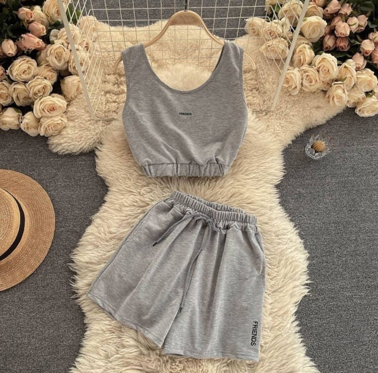 

Костюм женский Стрейч Кулир (42-46)(2цв) "MYATNAYA BRAND" недорого от прямого поставщика, Разные цвета