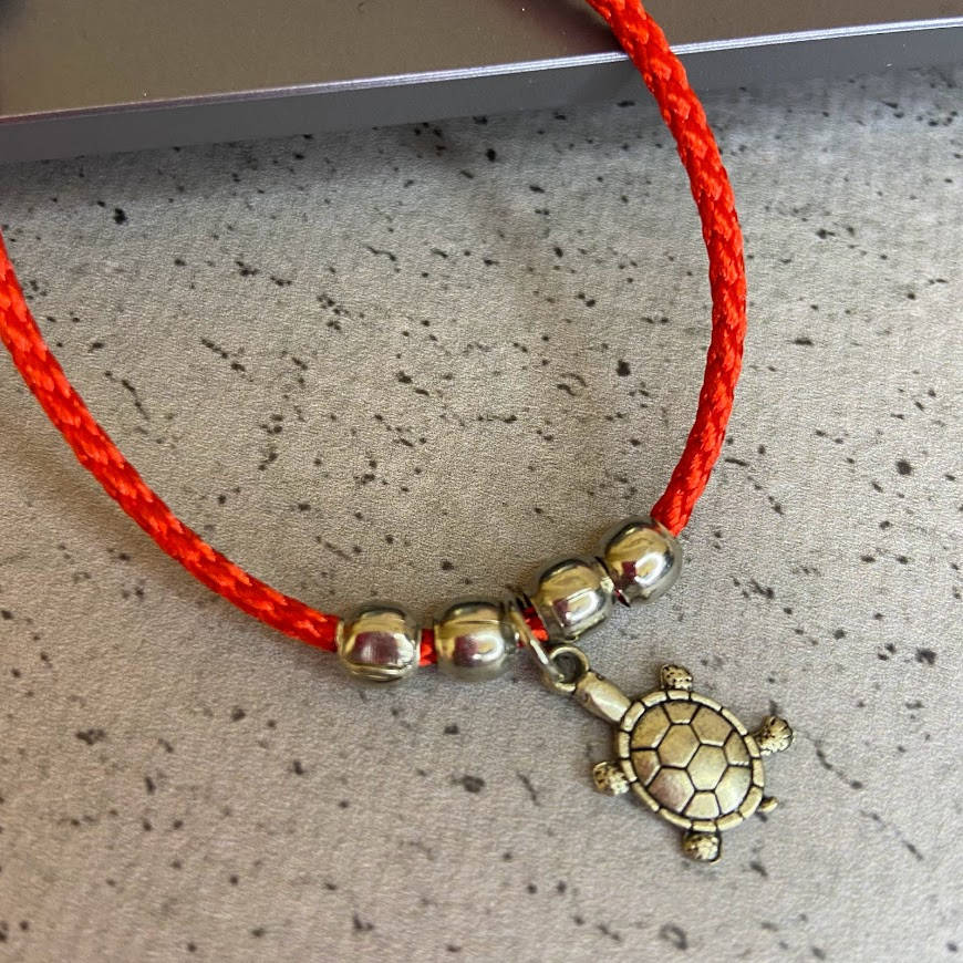 

Браслет оберег черепашка