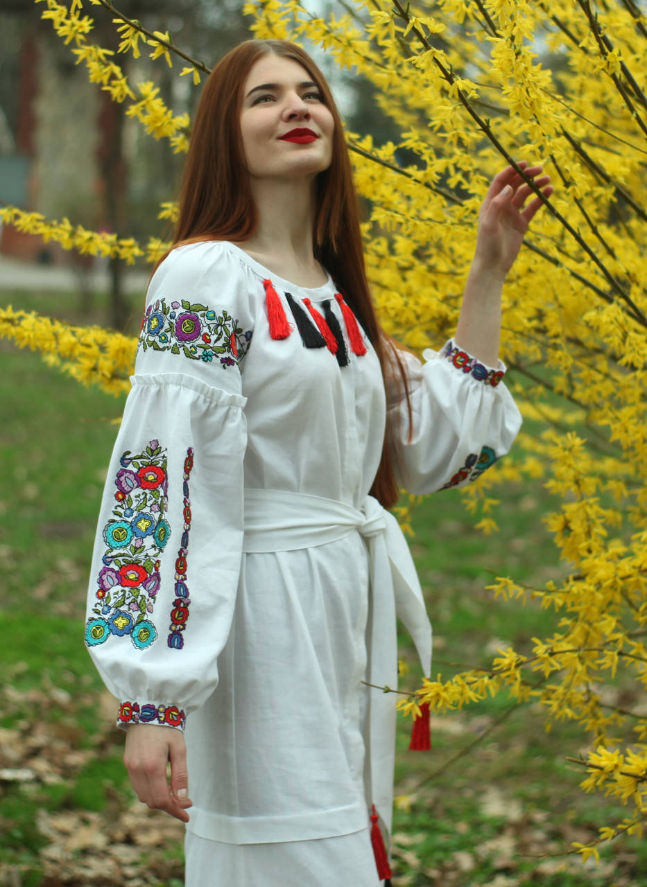 

Вышитое платье "Виолетта" PJ-0006, Белый