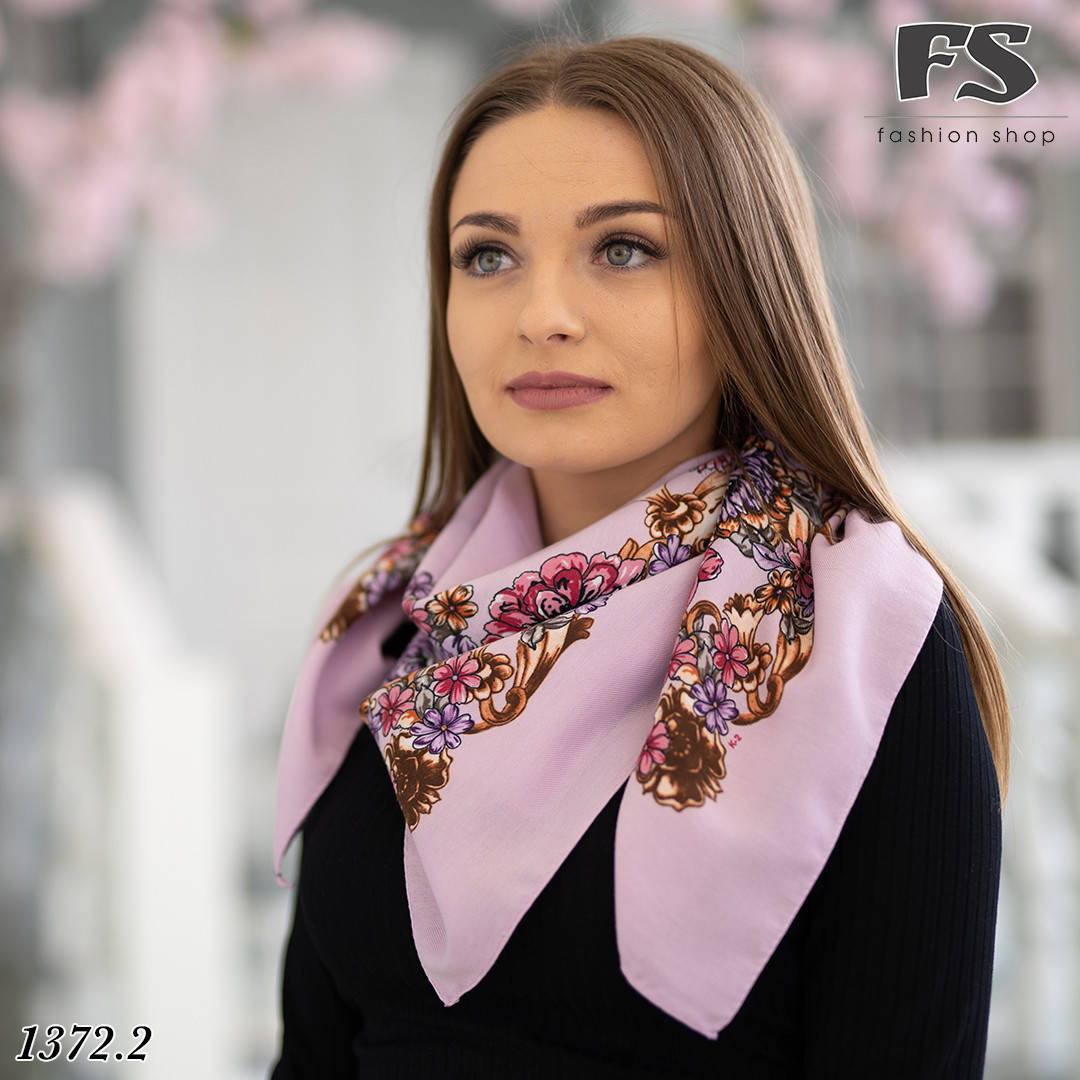 

Женский шерстяной платок Цветочное колье, Розовый