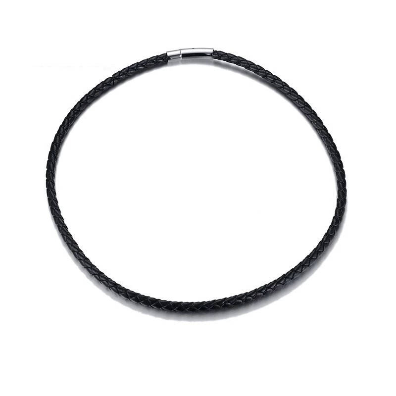 

Кожаный шнурок 48,50 см на шею( руку)