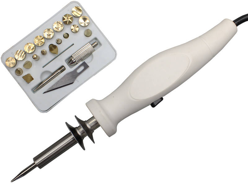

Паяльник - выжигатель ZD-725B 25/50W + 21 насадка в комплекте