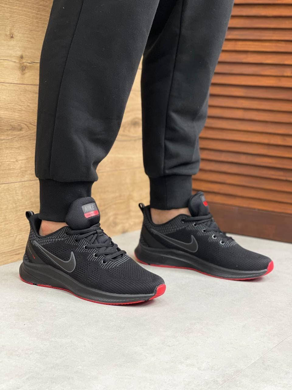 

Nike Air Zoom Pegasus Black Red
