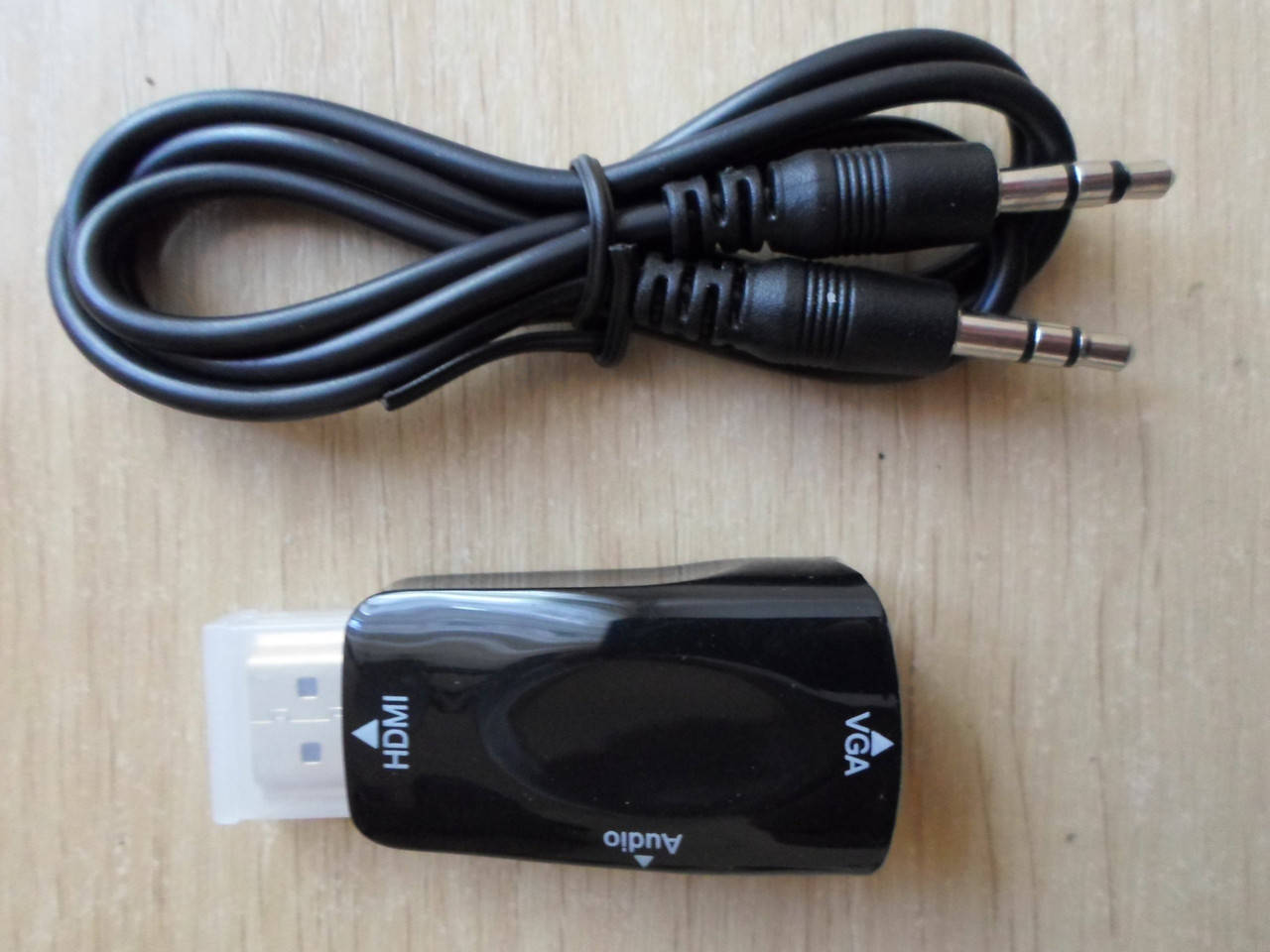 

Конвертер HDMI-VGA цифрового сигнала в аналоговый