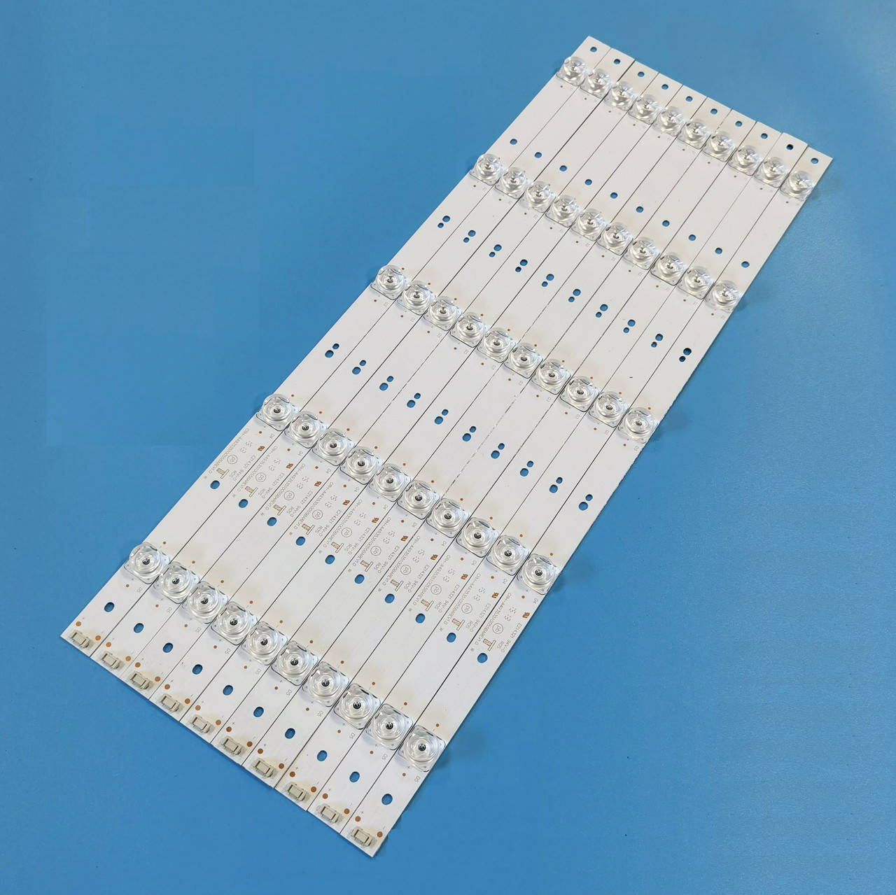 

Комплект LED подсветки Skyworth 49G6 5800-W49004-0P00 SW49D05-ZC14CG-03