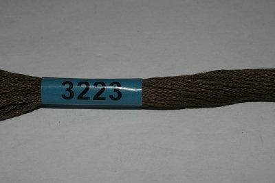 

Мулине гамма 3223