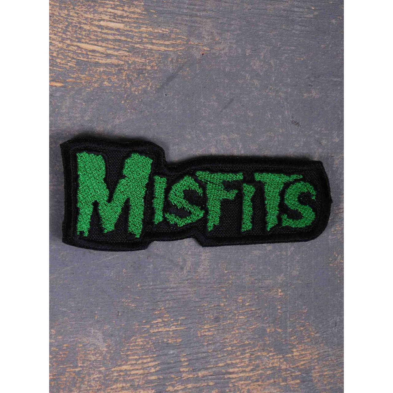 

Нашивка Misfits зелена вишита