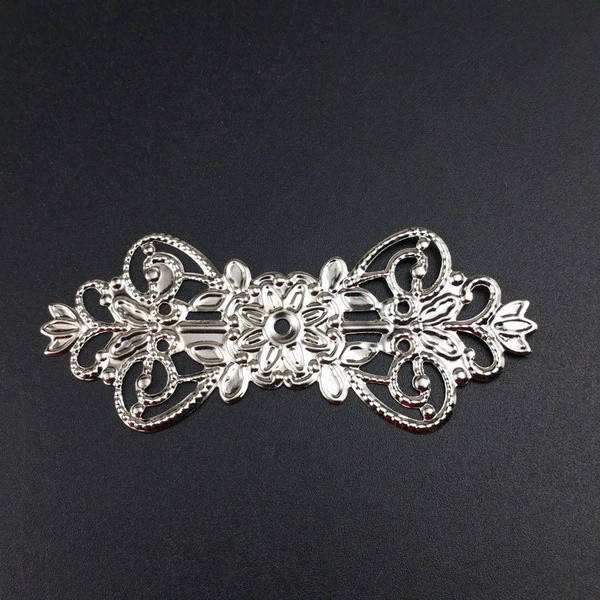 

Филигрань Ажур. Цвет металла серебро, размер 30*75 мм.