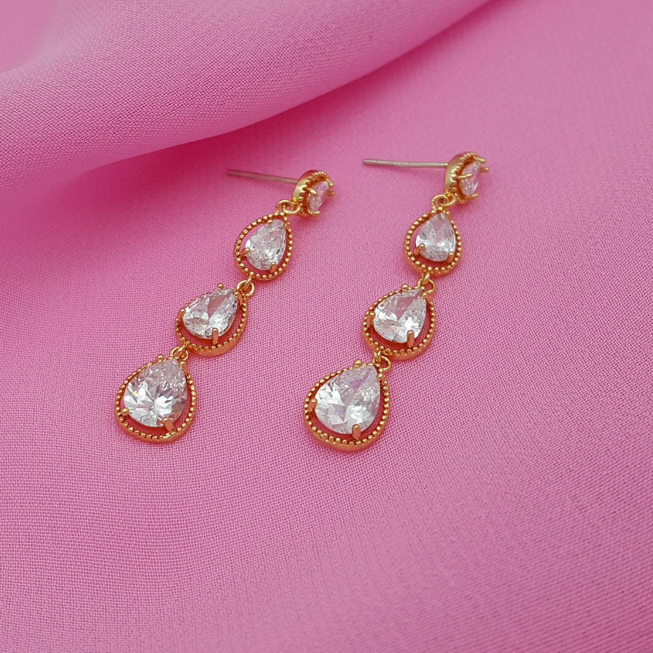 

Серьги гвоздики, Дождик из циркония, позолота Xuping, 18К