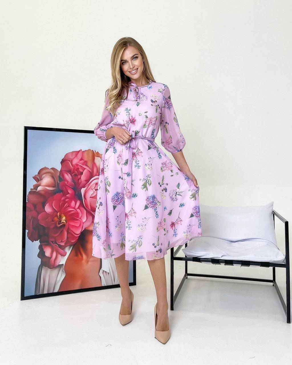 

Шифоновое платье миди с цветочным принтом. Размеры с 44 по 50. Цвет розовый