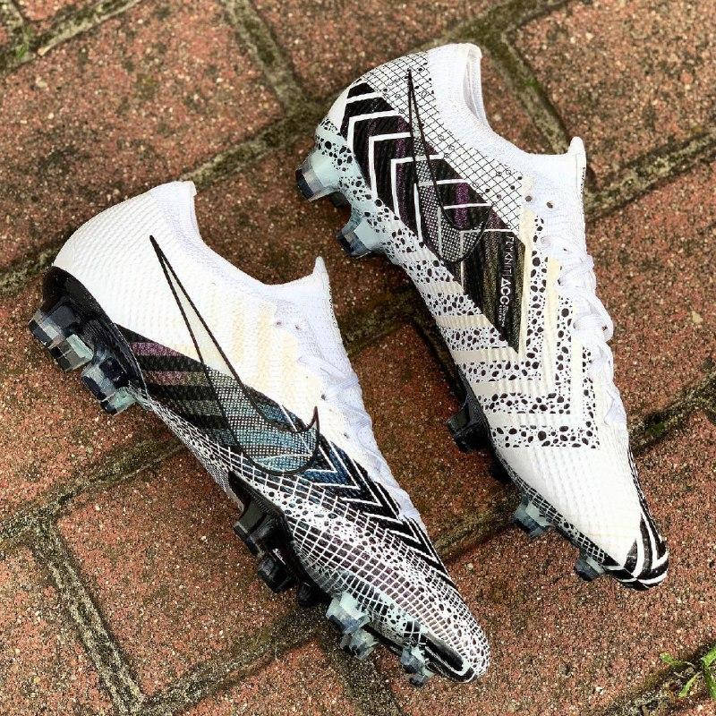 

Бутсы Nike Mercurial Vapor 13 FG/ найк меркуриал вапор 13 45, Черный