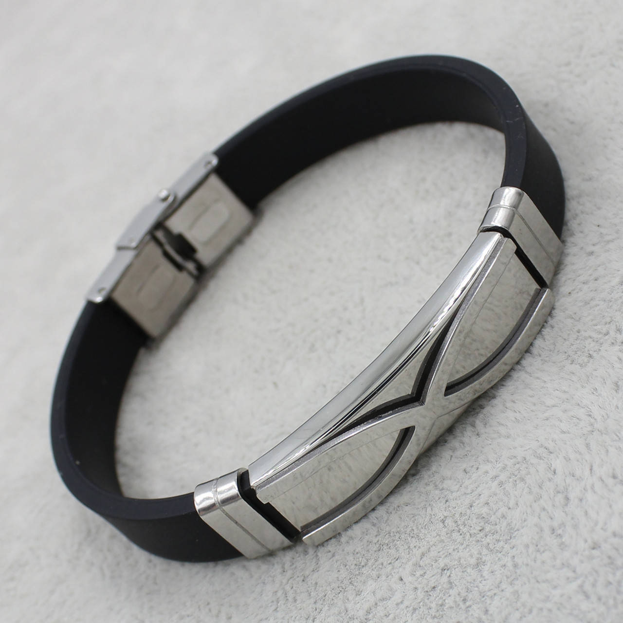 

Мужской браслет с элементами Stainless Steel 21 см х 10мм