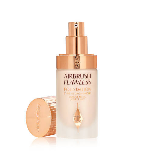 

Тональна основа Charlotte Tilbury Airbrush Flawless Foundation 5 Neutral