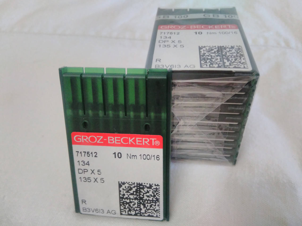 

Иглы швейные "GROZ - BEСKERT" №100/16 DP X 5 R (10шт)