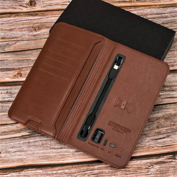 

Кожаный кошелёк с зарядкой и беспроводной зарядкой Коричневый