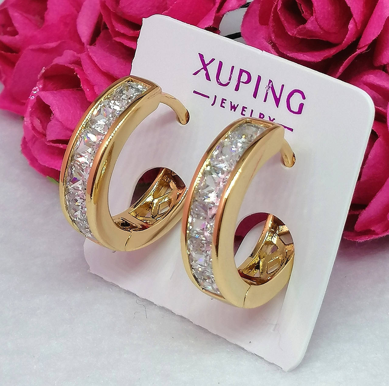 

Серьги женские с цирконами из медицинского золота XР