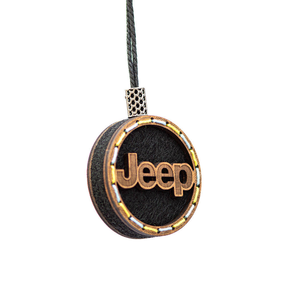 

Ароматизатор деревянный в машину JEEP ручной работы, 6 см. Жуйка
