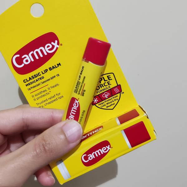 

Классический бальзам для губ, лечебный, SPF 15, Carmex, 4,25 г (США)