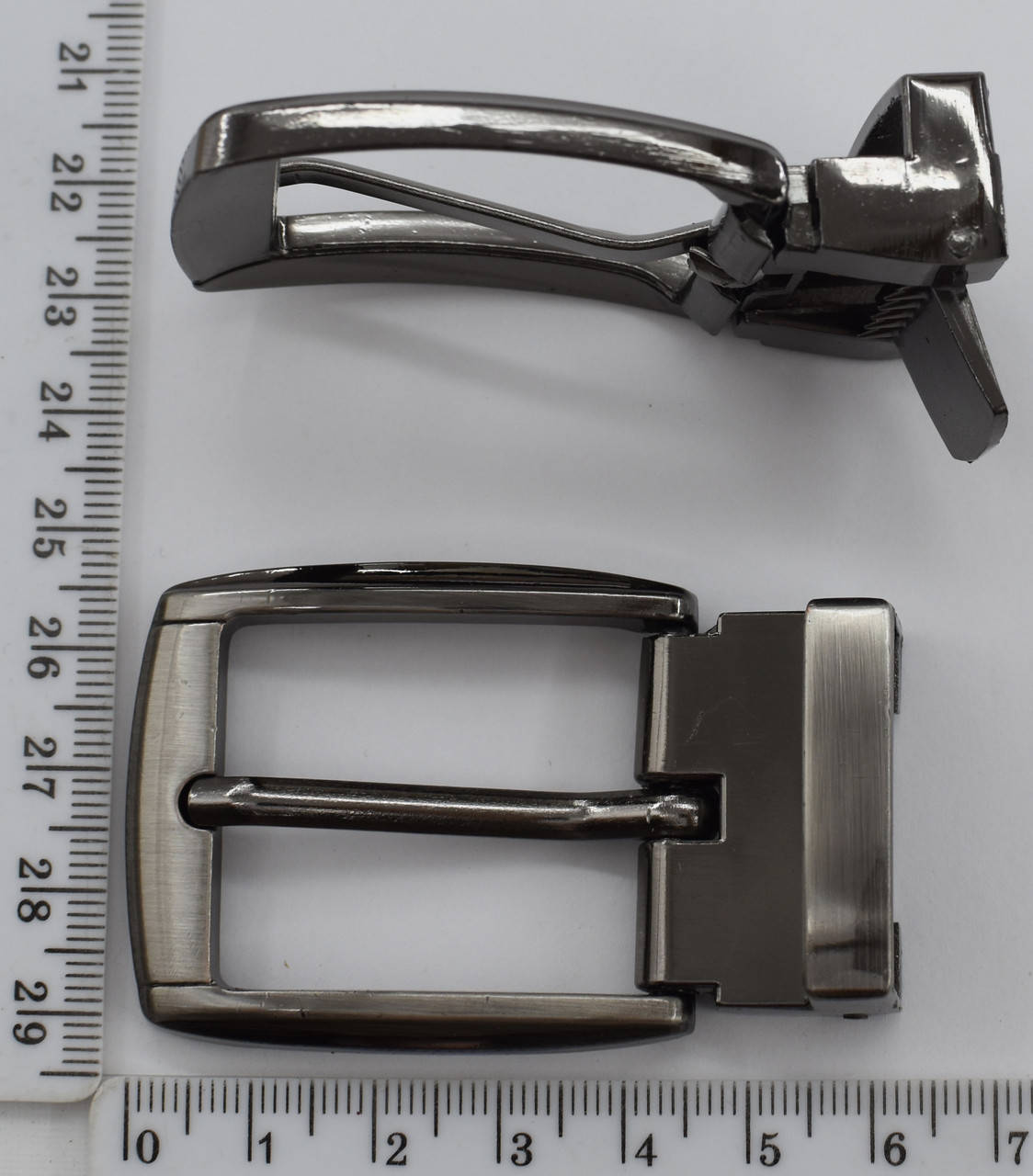 

Пряжка шир =3см под зубцы т сереб уп=10шт