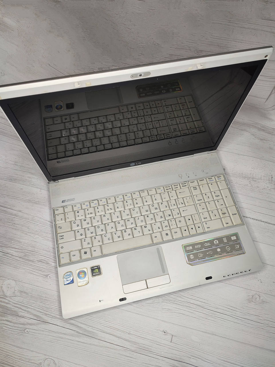 

LG E50 ноутбук