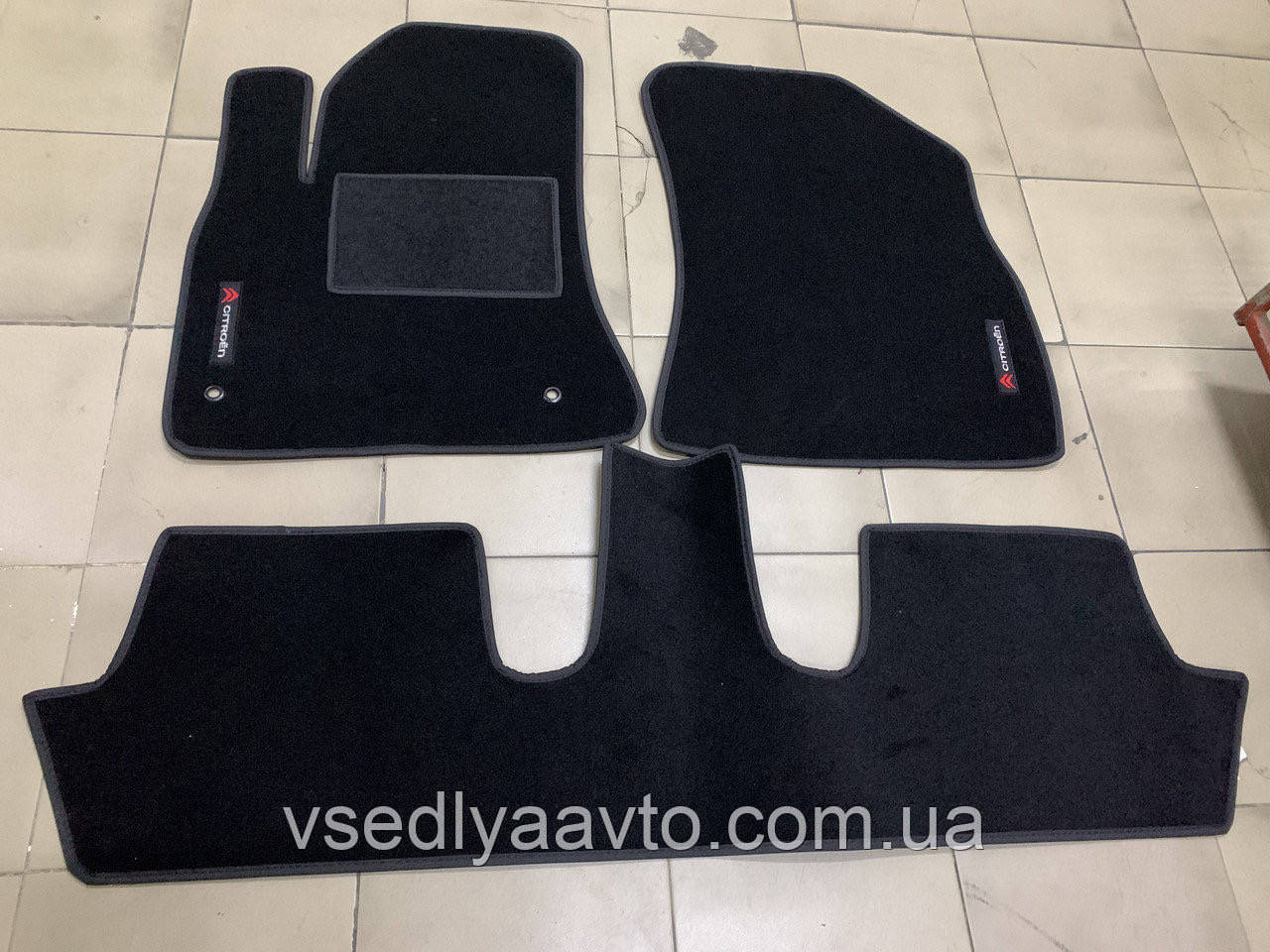 

Ворсовые коврики в салон CITROEN C4 Grand Picasso (2006-2013), Черный