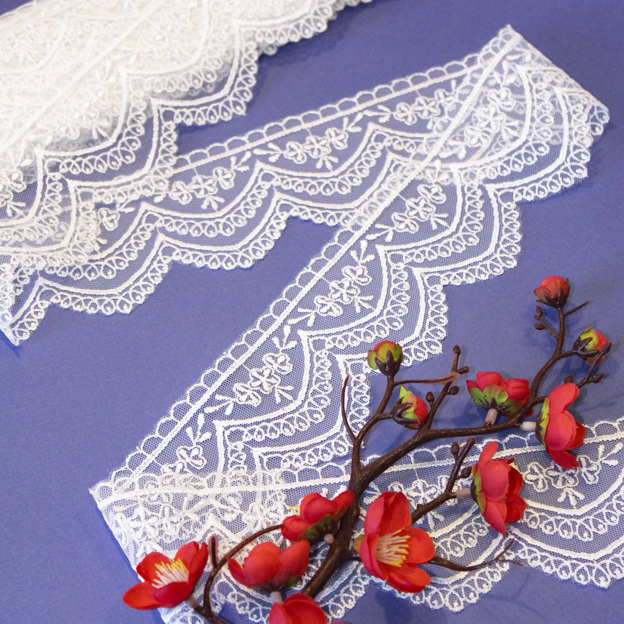 

Кружево на сетке Блюмарин / цвет белый / ширина 7 см / заказ от 1 м