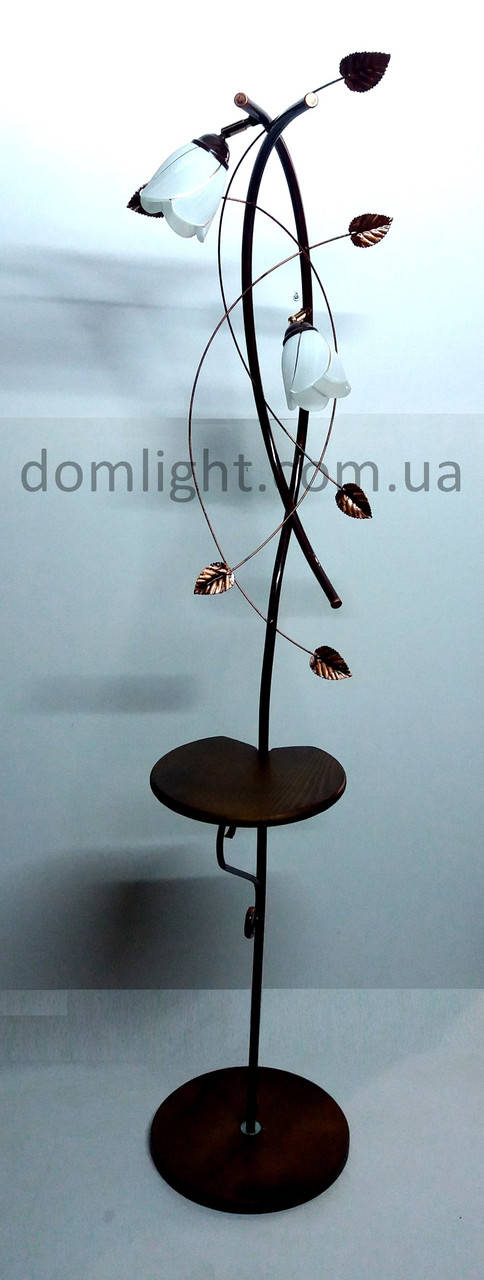 

Торшер с деревяной полкой на два поворотных плафона Маркиз коричневый