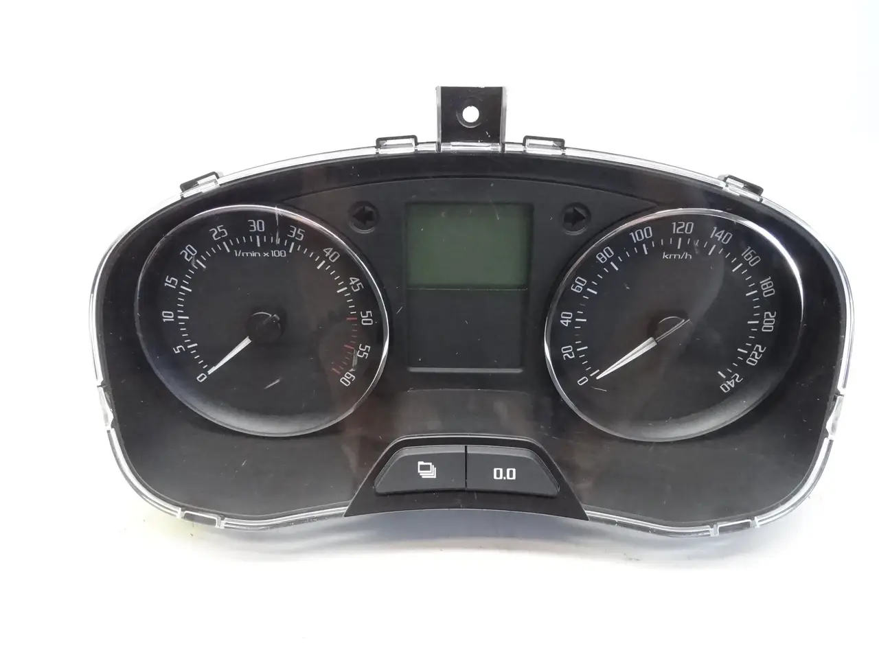 

Панель приборов SKODA FABIA II 1.6 TDI 5J0920811D под заказ 2-4 дн