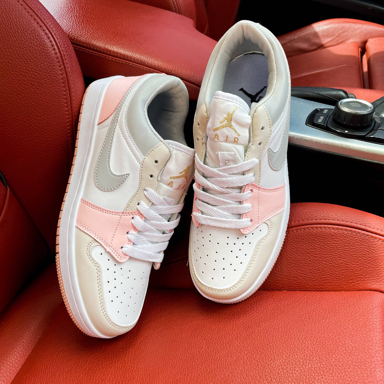 

Air Jordan 1 Low Soft Grey Pink СЕЗОН ВЕСНА ЛІТО, Разные цвета