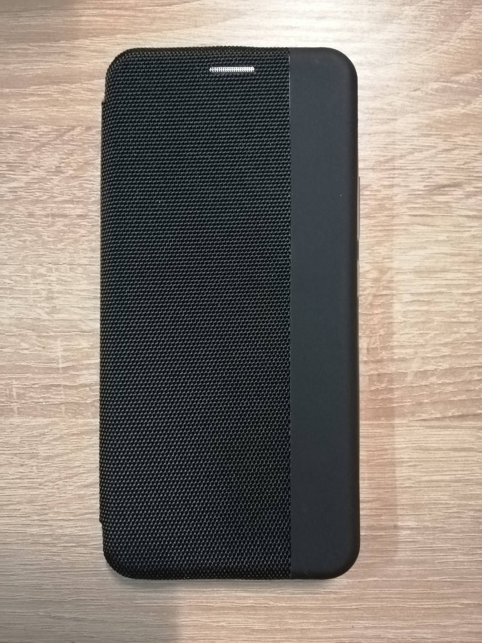 

Чехол-книжка Realme C11 Strip Black, Черный