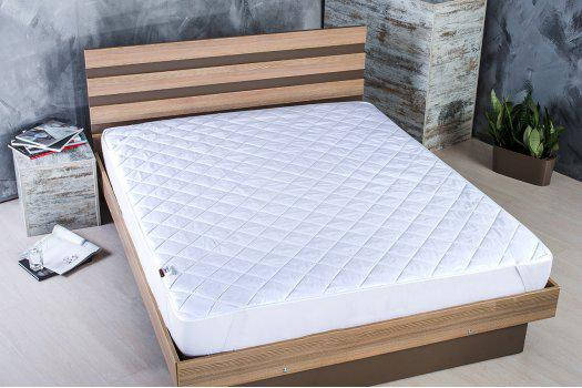 

Наматрасник стеганый Comfort резинка по углам