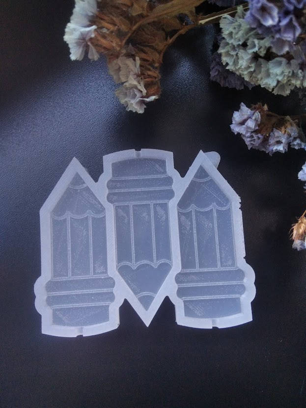 

Силиконовый молд для леденцов "Карандаши"