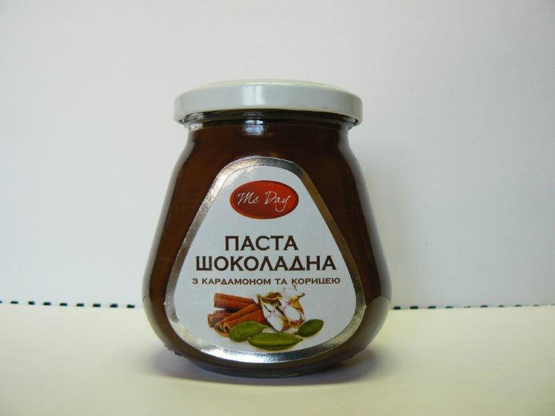 

Паста шоколадная с кардамоном и корицей 300 г