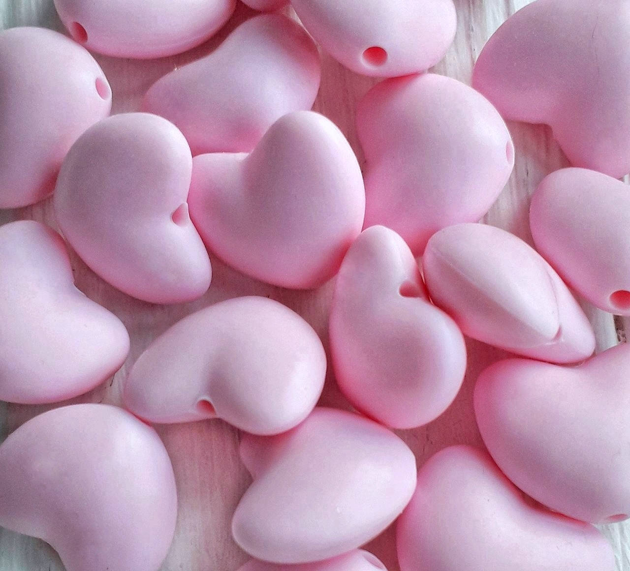 

Сердечко бусина силиконовая Розовый baby pink