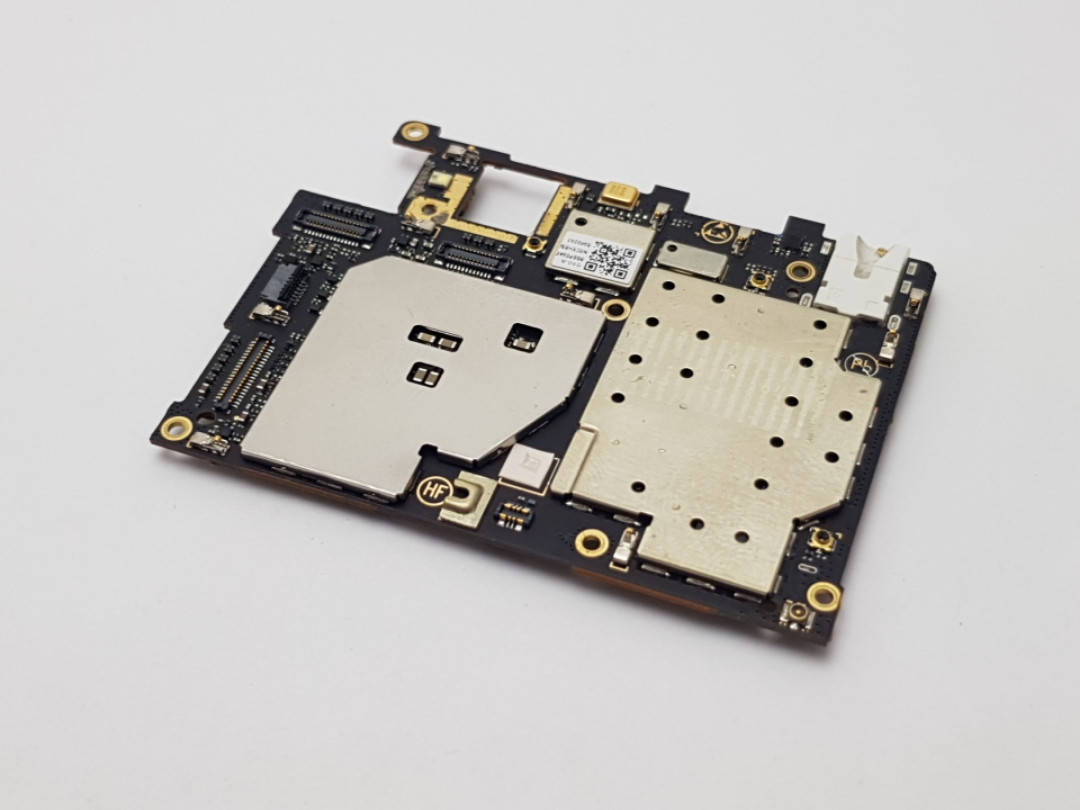 

Материнская плата Lenovo S90A 2/32Gb 5B28C00166 с разборки (100% рабочая)